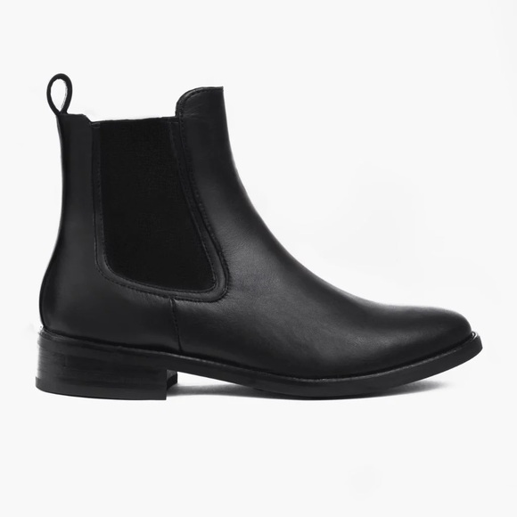 Thursday Boot Company Duchess Black Chelsea Gore Boot - Picture 1 of 7